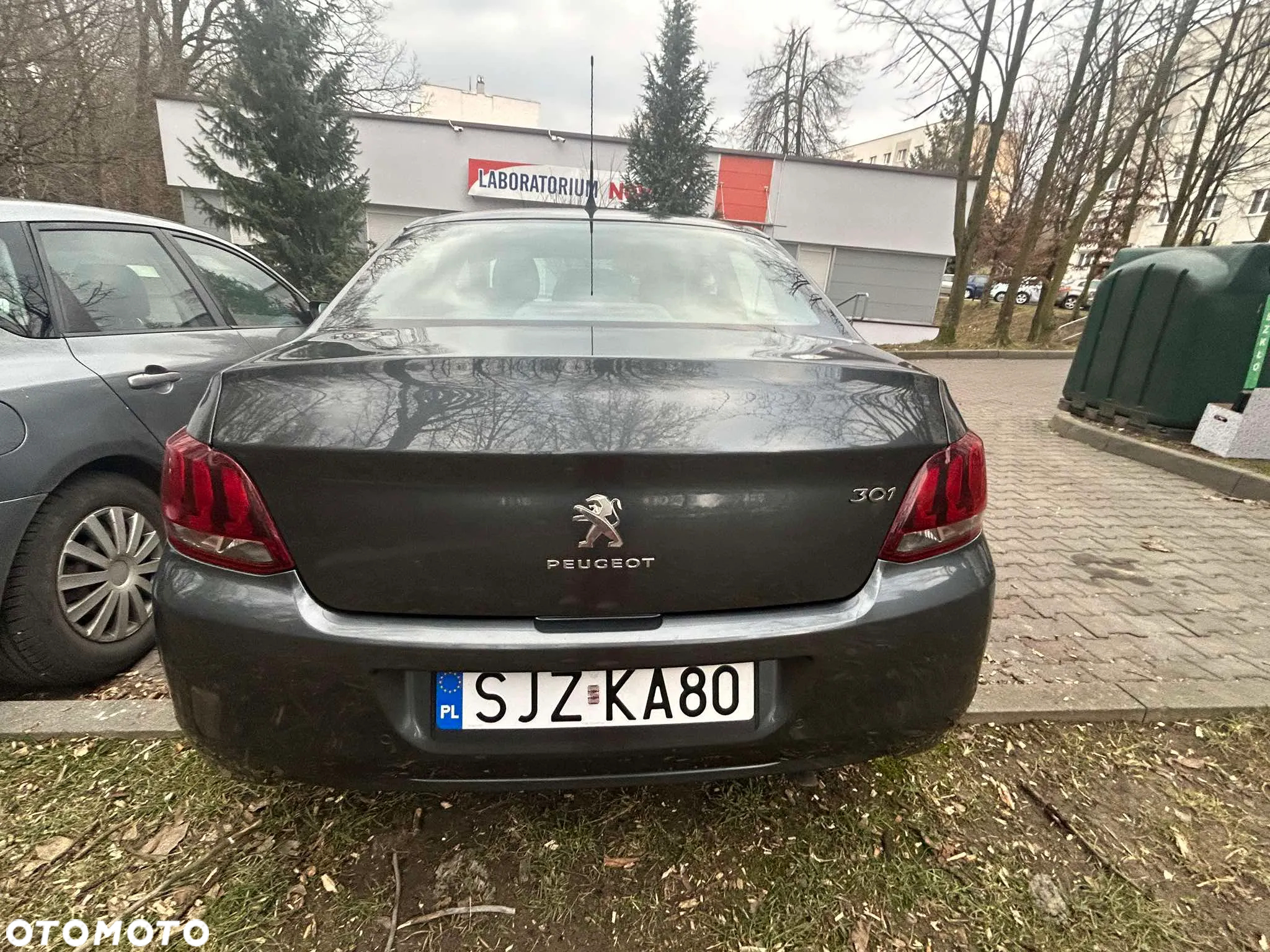 Peugeot 301 - 4