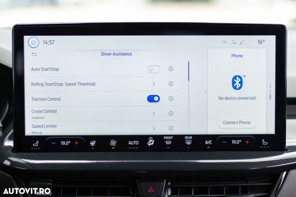 Ford Focus 1.0 EcoBoost MHEV ST-Line X - 28