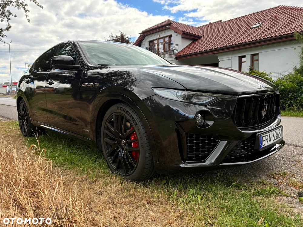 Maserati Levante S Q4 GranSport - 13