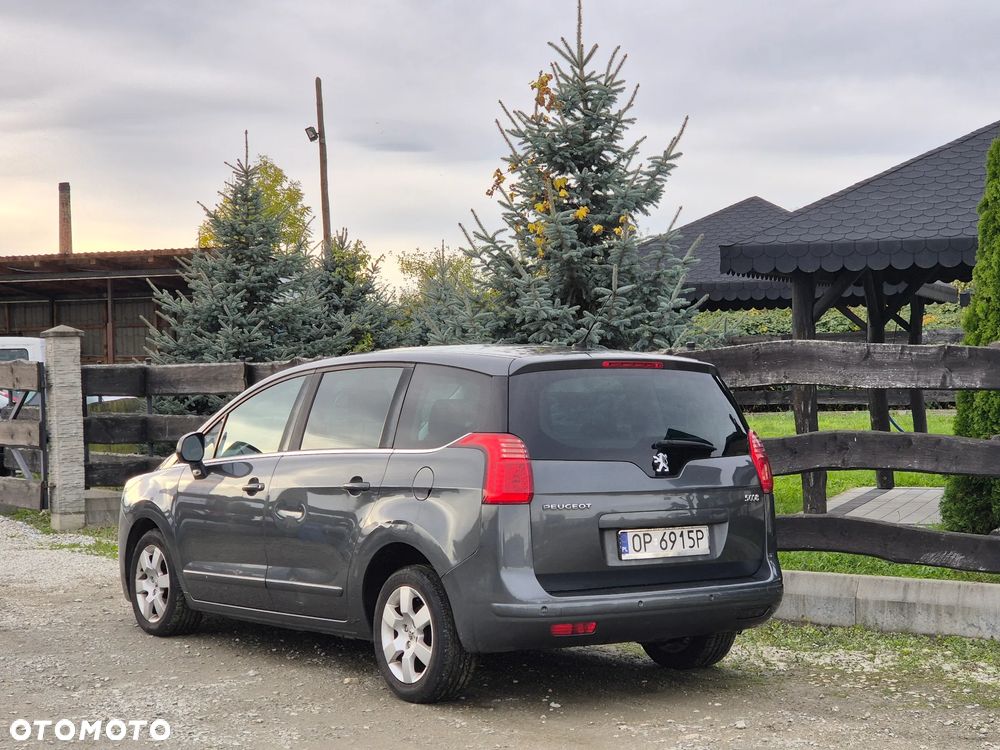 Peugeot 5008 2010 photo 4