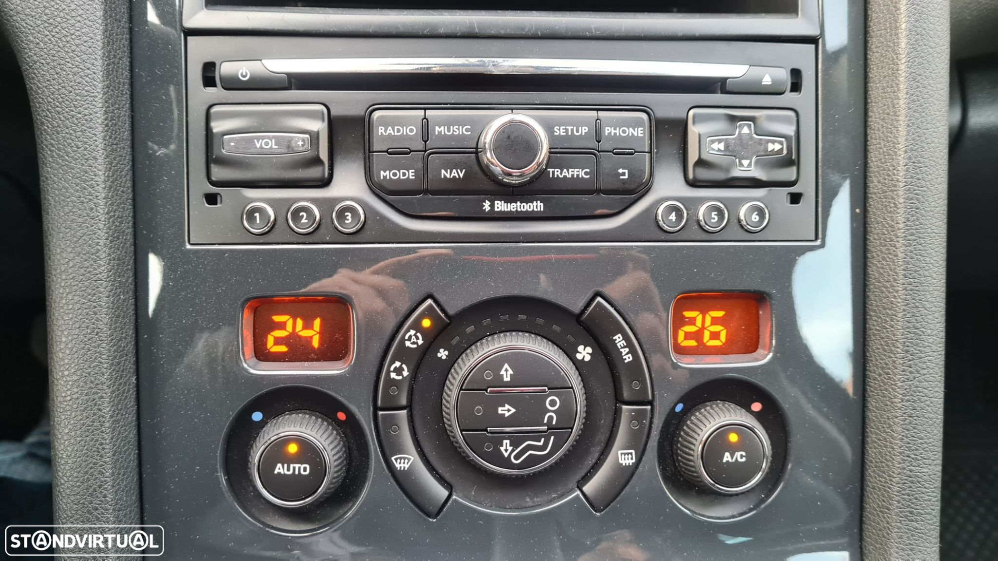 Peugeot 5008 - 25