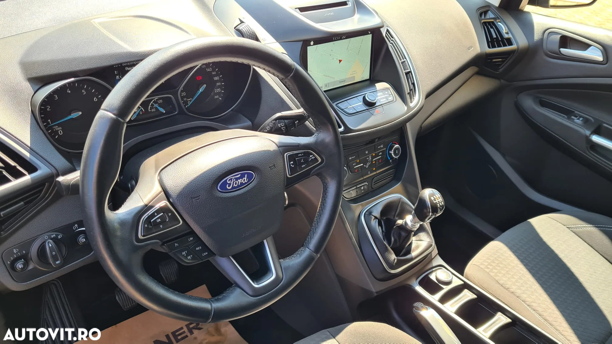 Ford C-Max 1.0 Ecoboost Start Stop Titanium - 25