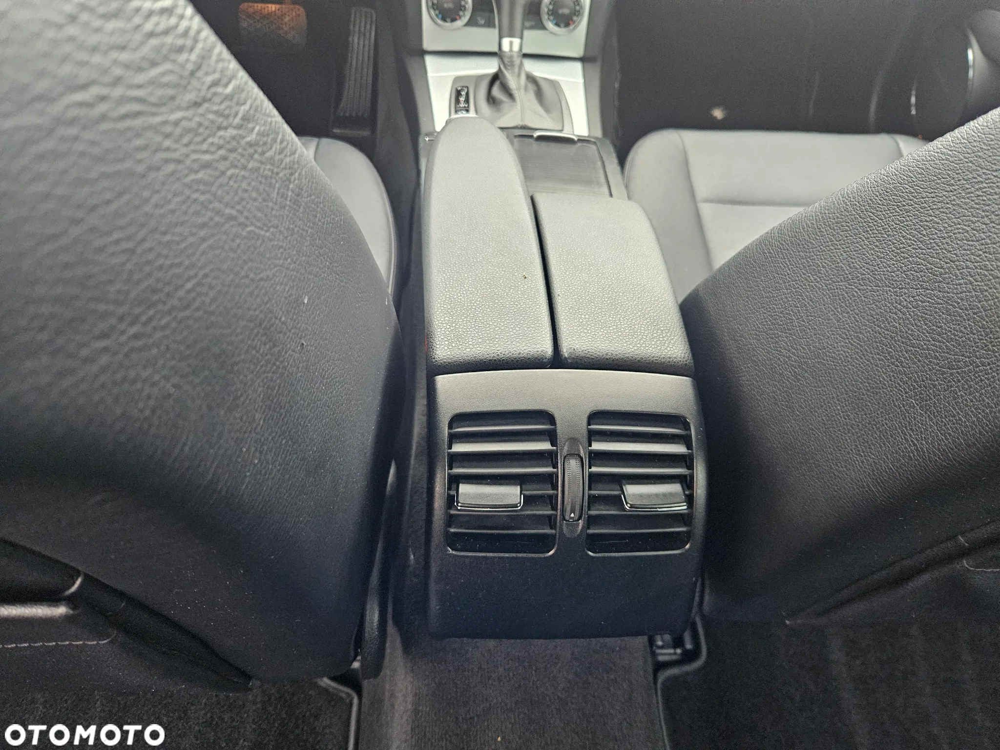 Mercedes-Benz Klasa C 200 T 7G-TRONIC Avantgarde Edition - 16