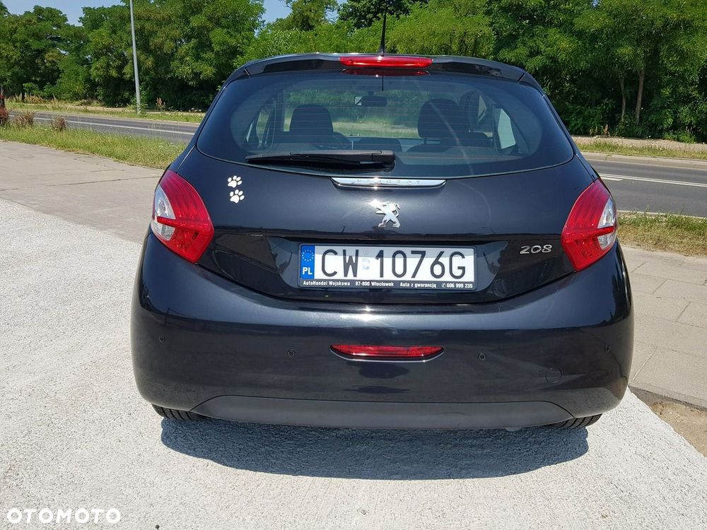 Peugeot 208 - 6