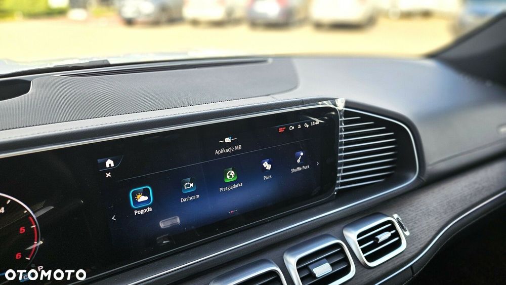 Mercedes-Benz GLS - 25