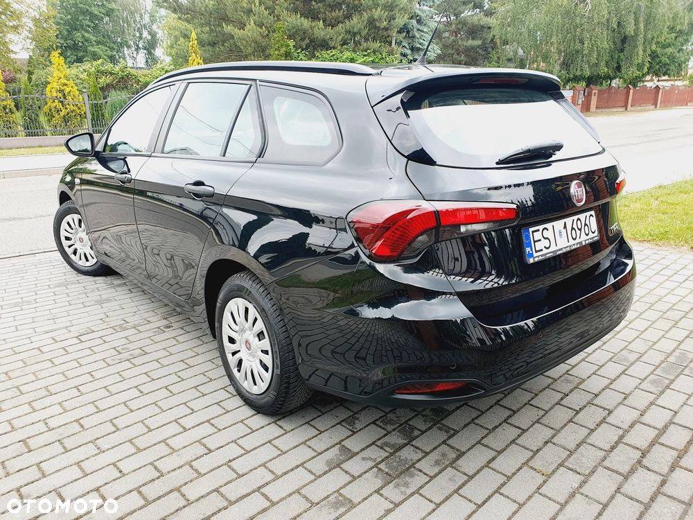 Fiat Tipo 1.4 16V More - 17