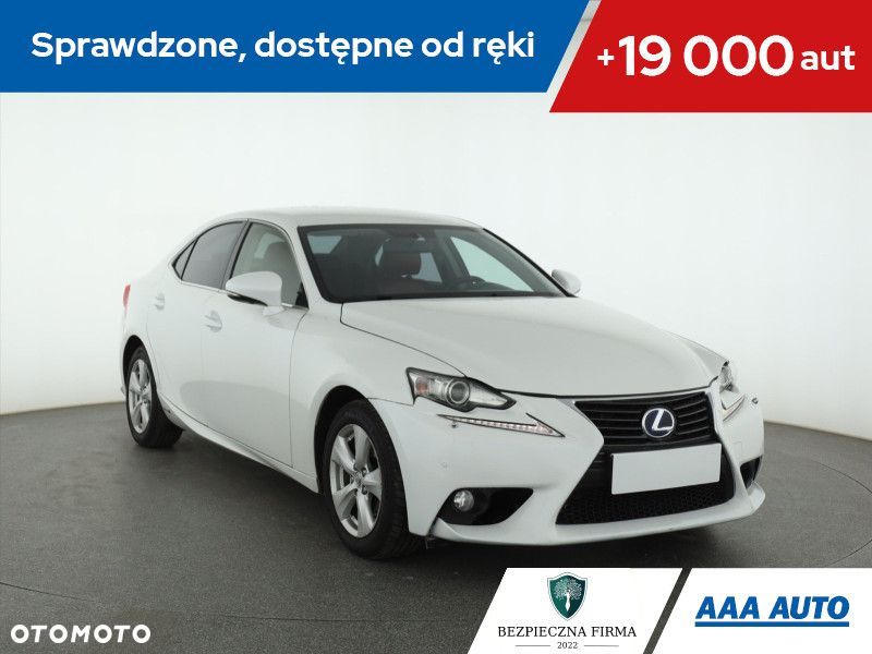 Lexus IS - 2