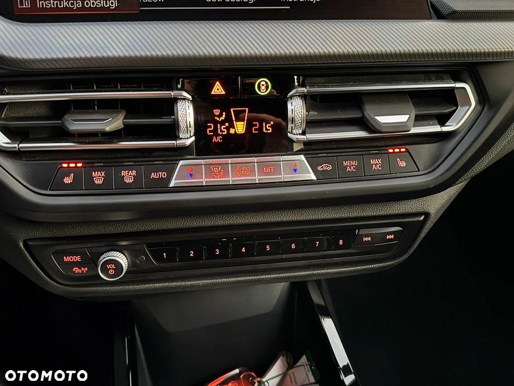 BMW Seria 1 118d M Sport sport - 26