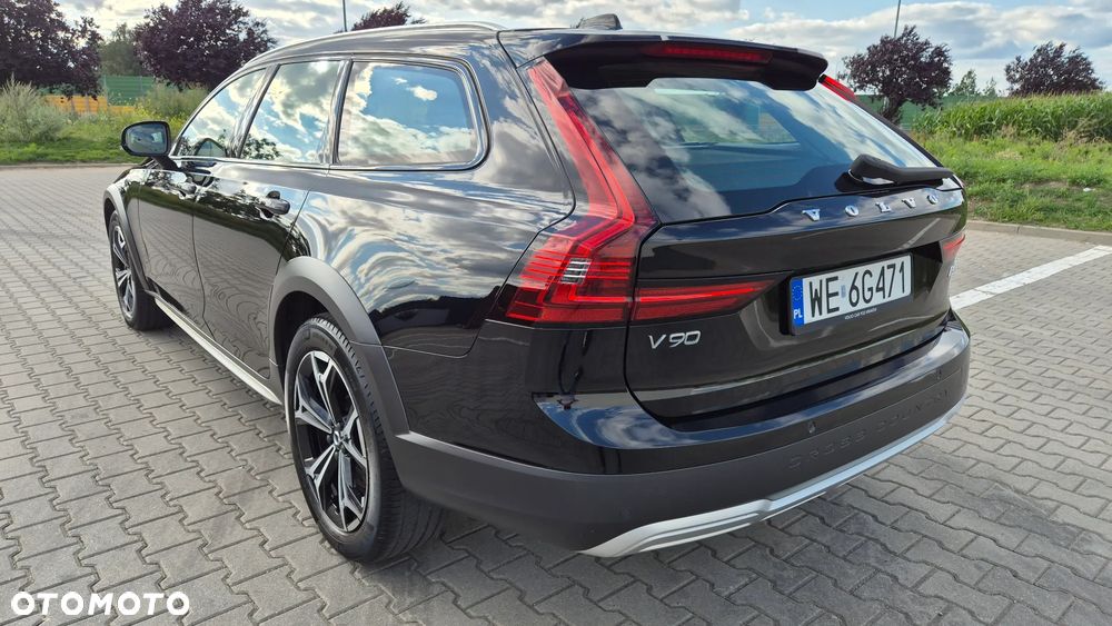 Volvo V90 Cross Country B4 D AWD Pro - 3