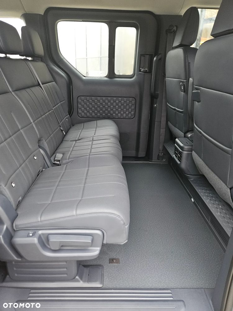 Kia PV5 - 11