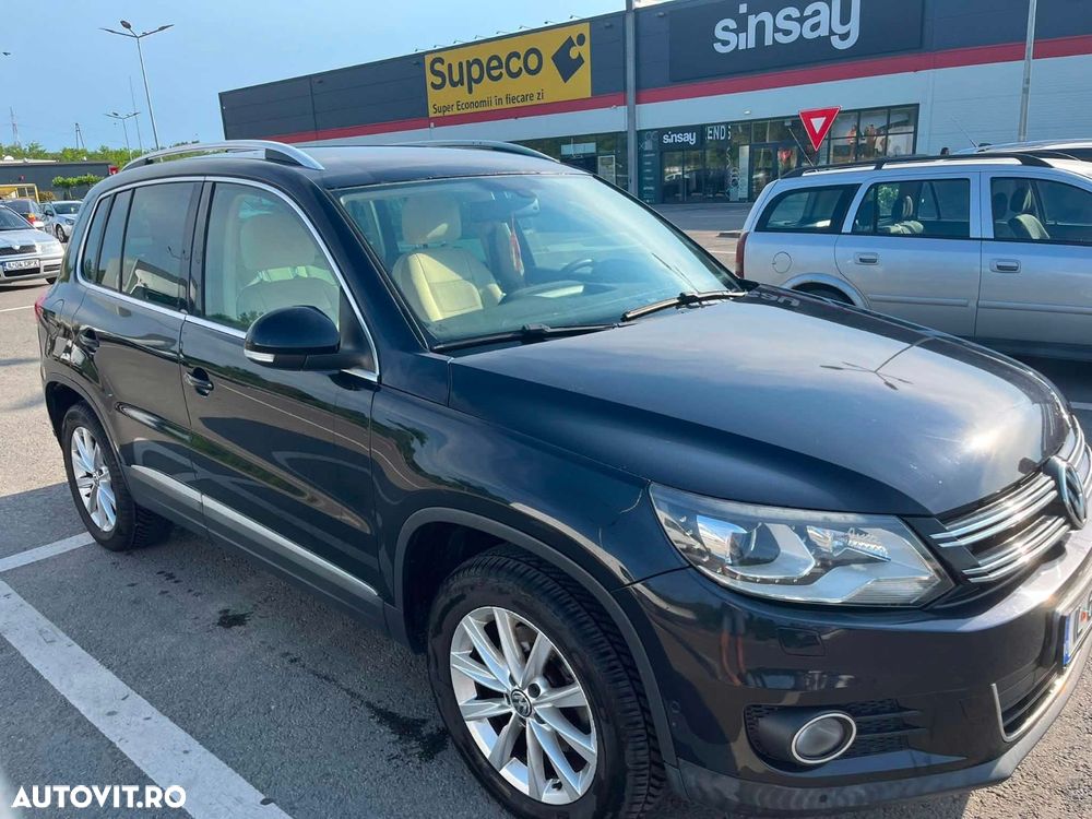 Volkswagen Tiguan - 2