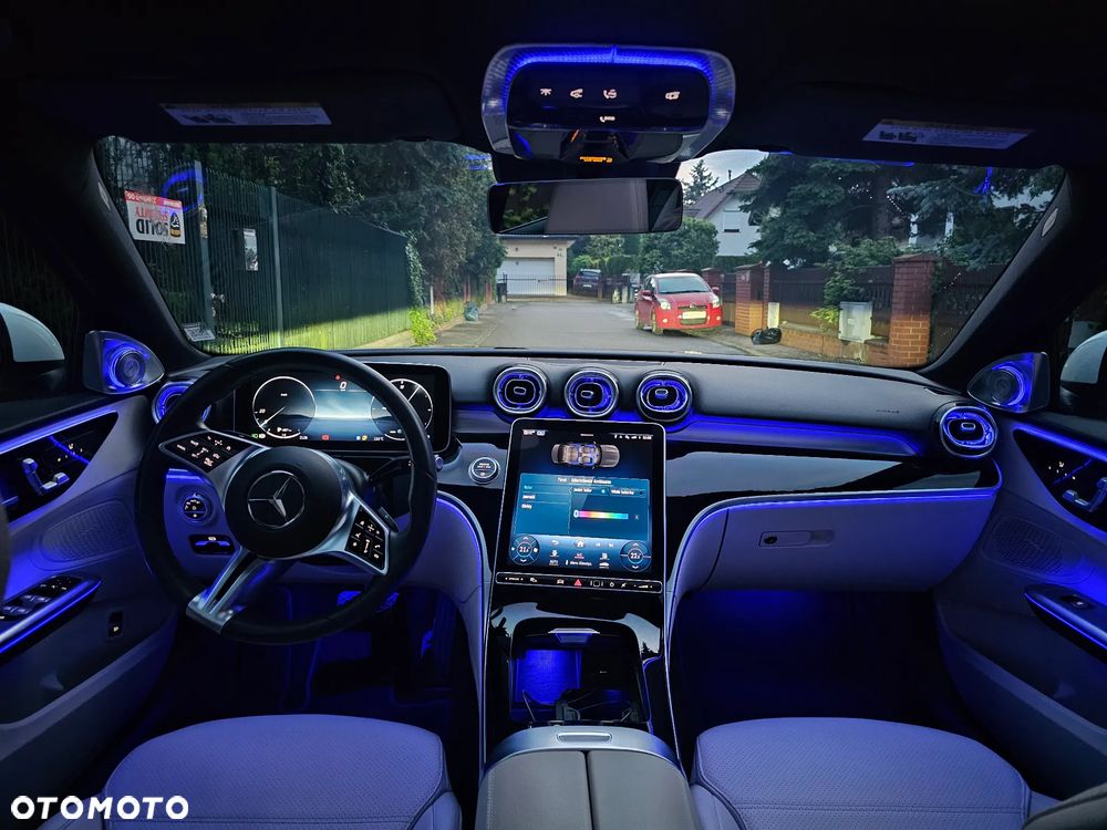 Mercedes-Benz Klasa C 300 9G-TRONIC Avantgarde Advanced - 17