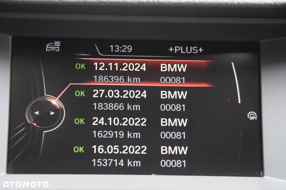 BMW Seria 5 520d xDrive - 39