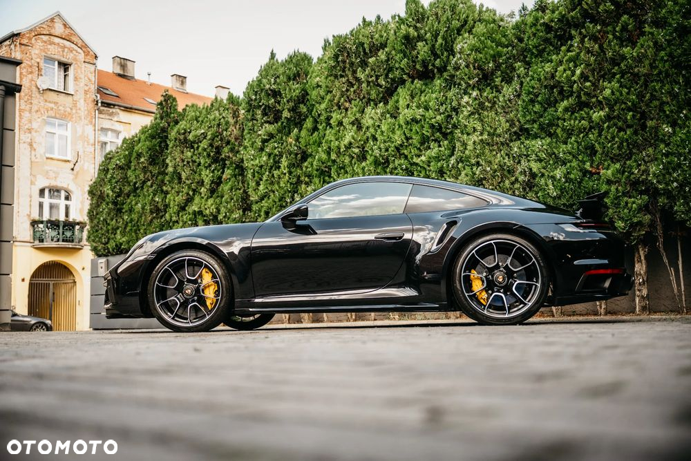 Porsche 911 Turbo S - 3