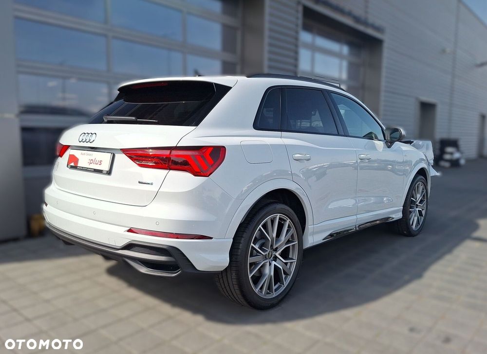 Audi Q3 40 TFSI Quattro S-Line S tronic - 35
