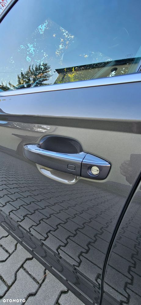 Audi A6 Avant 3.0 TDI DPF quattro S tronic - 13