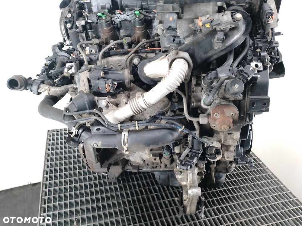 SILNIK CITROEN BERLINGO II FL 9H06 1.6 HDI - 4