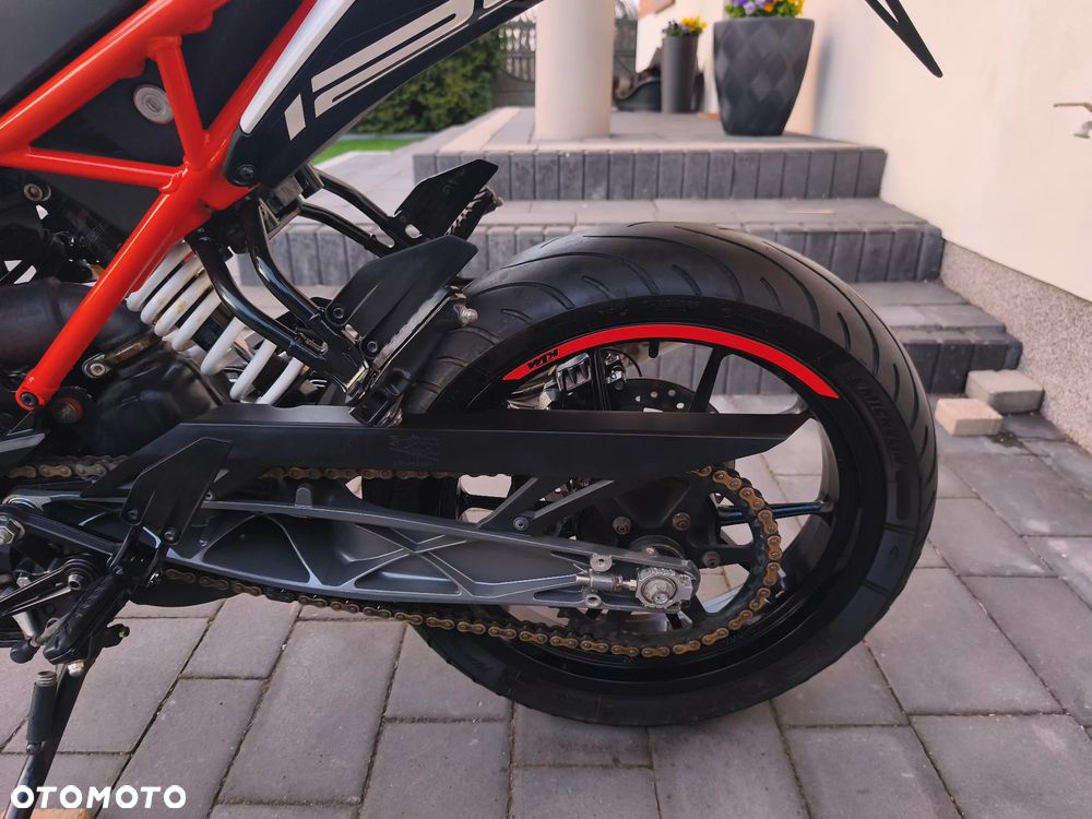 KTM Duke - 17