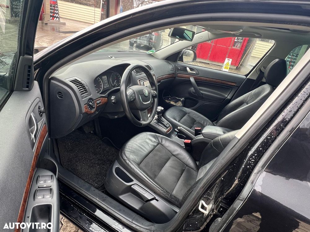 Skoda Octavia 2.0 TDI Business DSG - 7