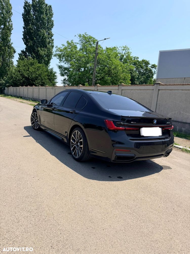 BMW Seria 7 740d xDrive MHEV - 2