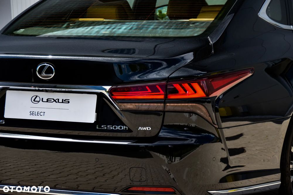 Lexus LS 500h Prestige AWD - 10