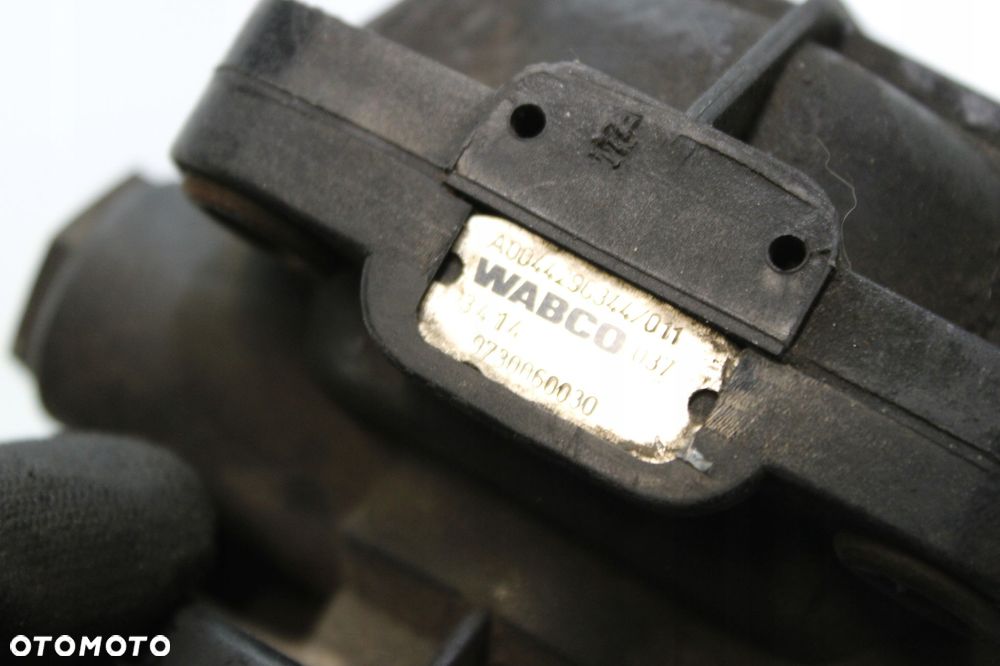 MERCEDES ACTORS MP4 ZAWÓR PRZEKAŹNIKOWY 0044290447 - 5