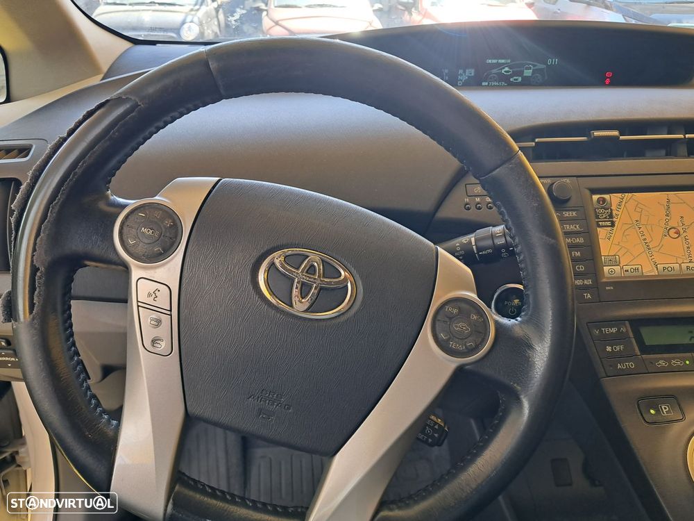 Toyota Prius 1.8 - 7