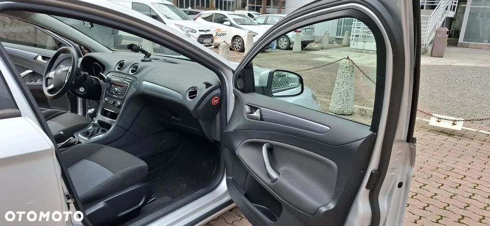 Ford Mondeo 2.0 TDCi Ambiente