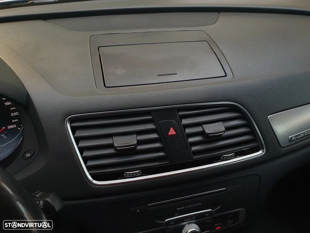 Audi Q3 2.0 TDI quattro Design S tronic - 13