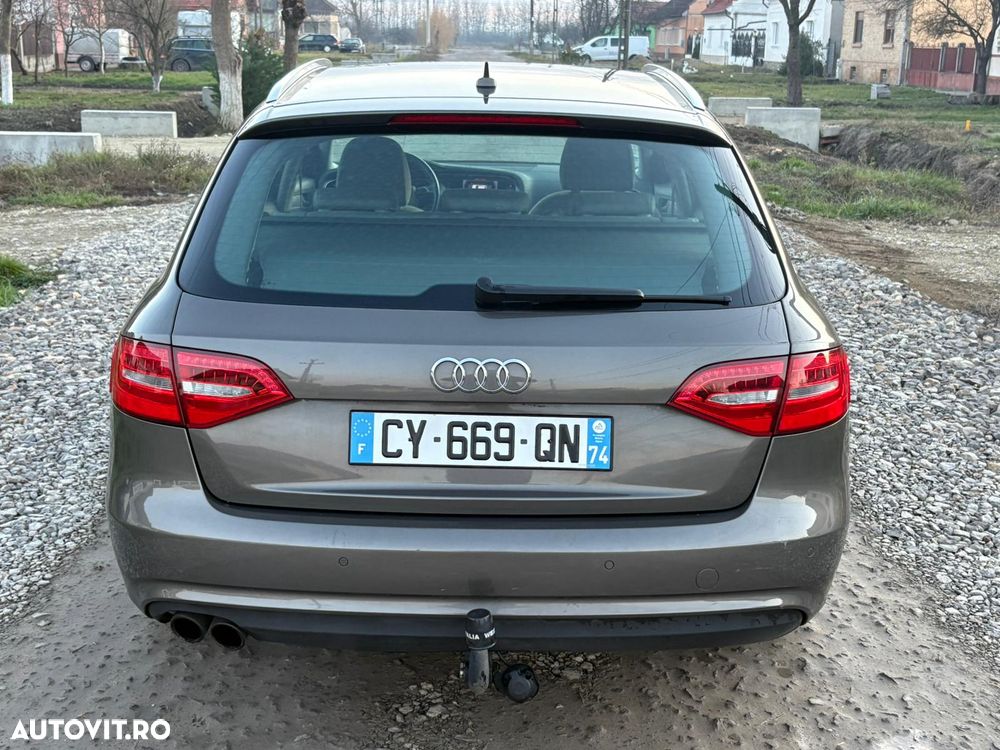 Audi A4 Avant 2.0 TDI DPF clean diesel multitronic Attraction - 4