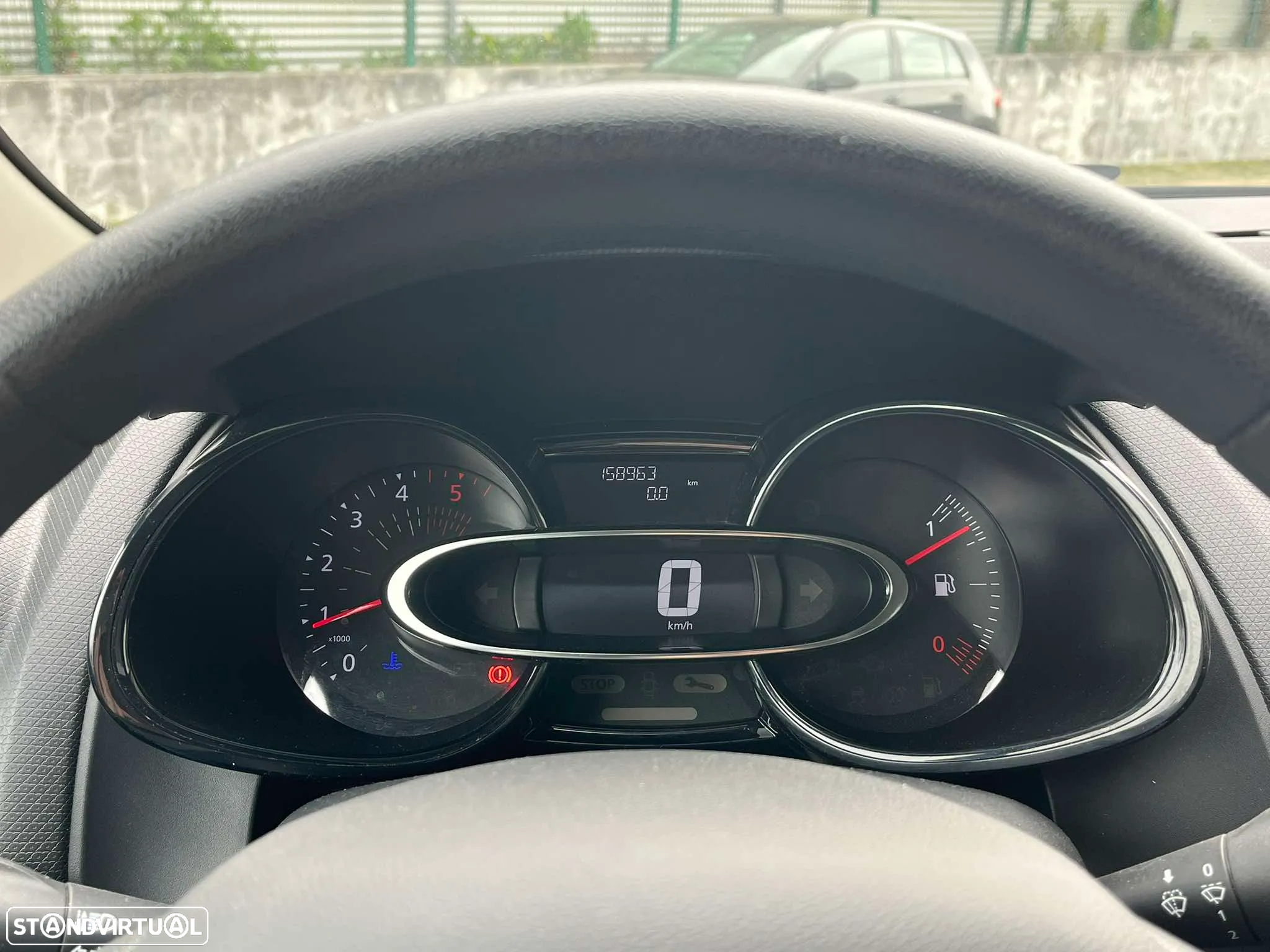 Renault Clio IV Van 1.5 dCi 75cv - 10