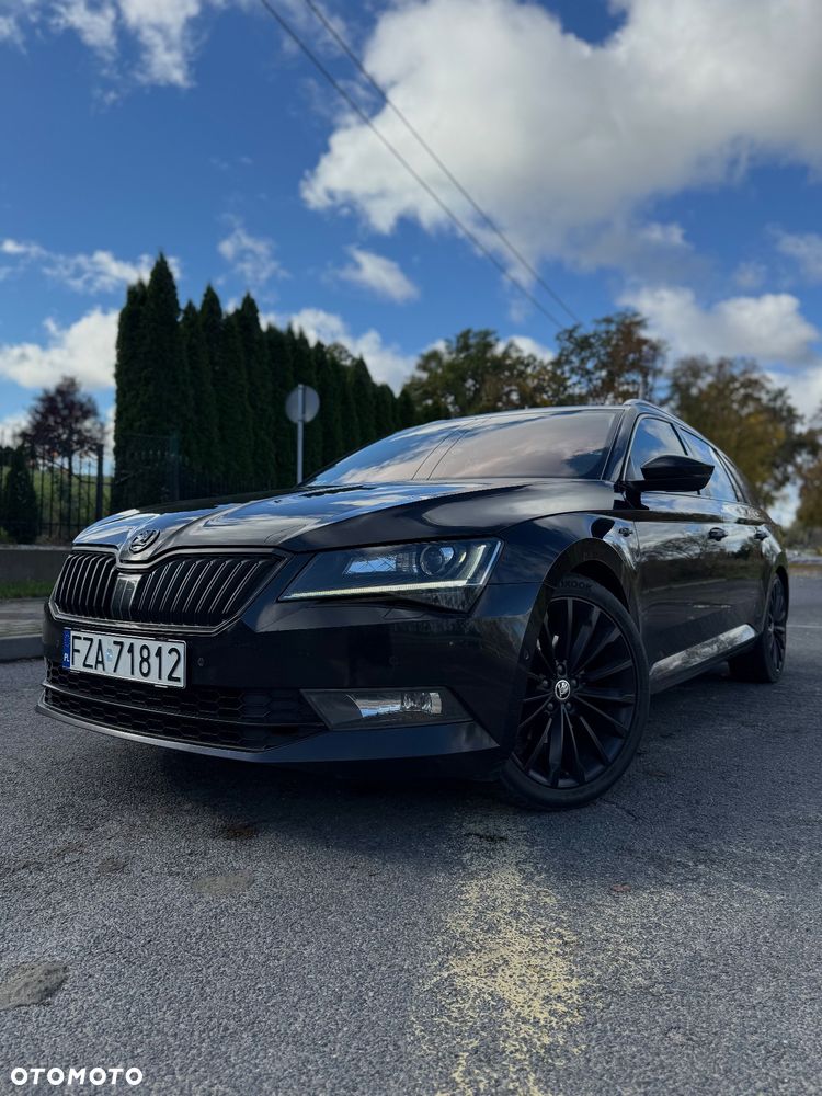 Skoda Superb 2.0 TDI DSG SportLine - 3