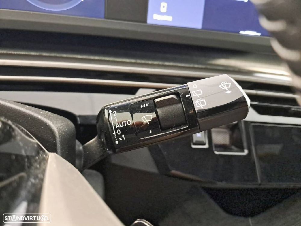 Peugeot 5008 1.2 Hybrid Allure e-DCS6 - 15