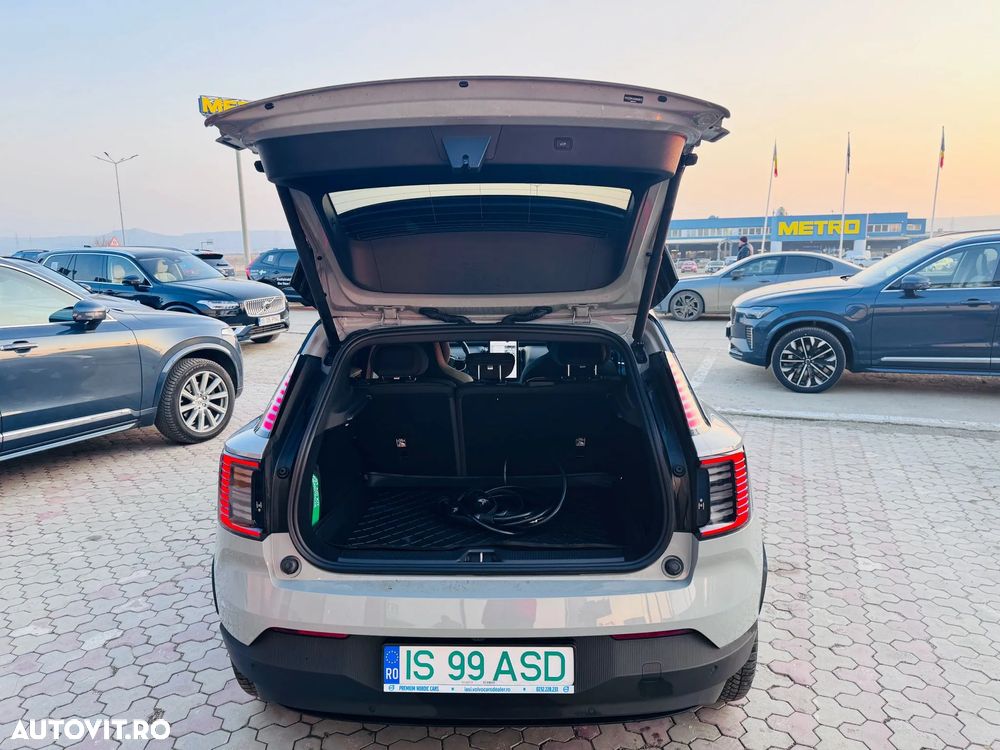 Volvo EX30 Single Motor Plus - 5