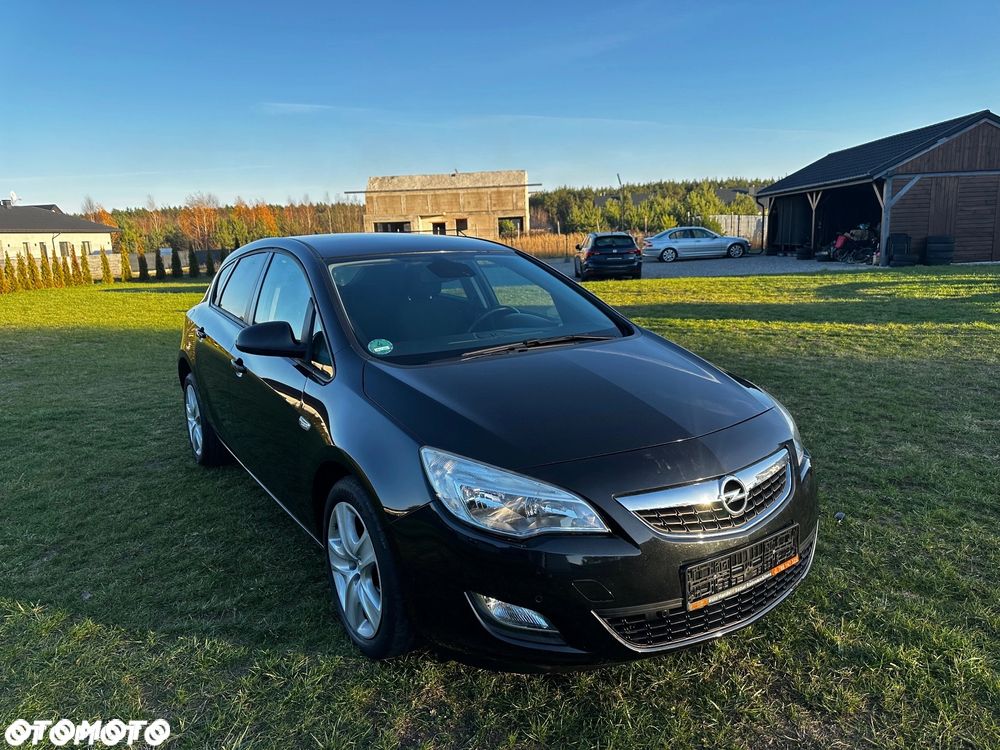 Opel Astra 1.4 Turbo Color Edition - 31