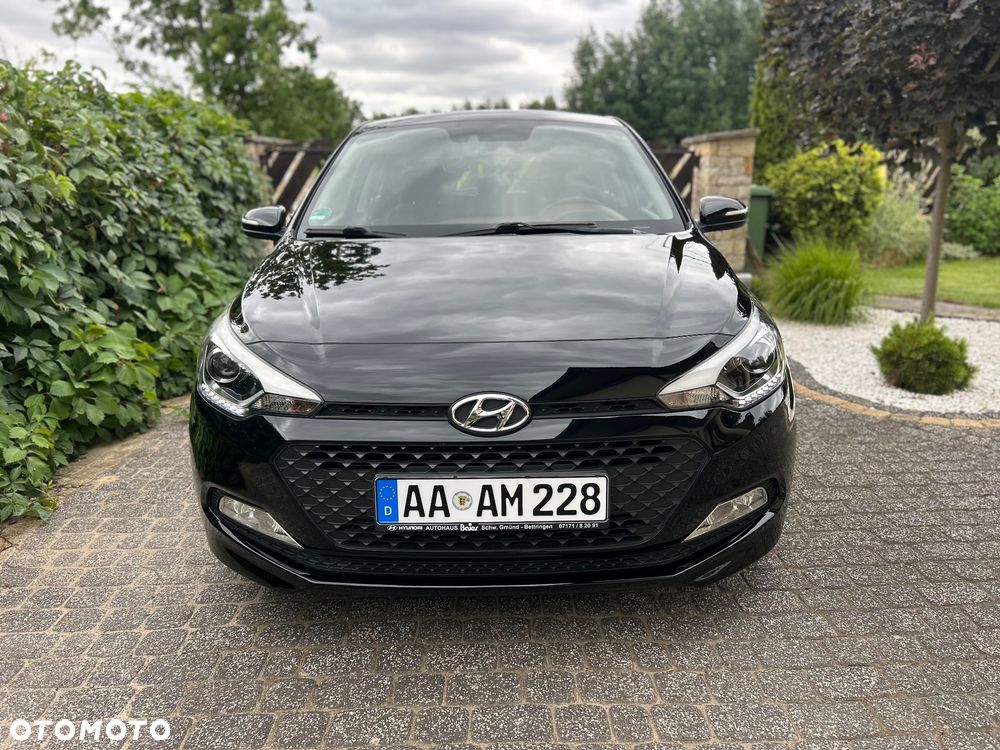 Hyundai i20 1.4 Trend - 3
