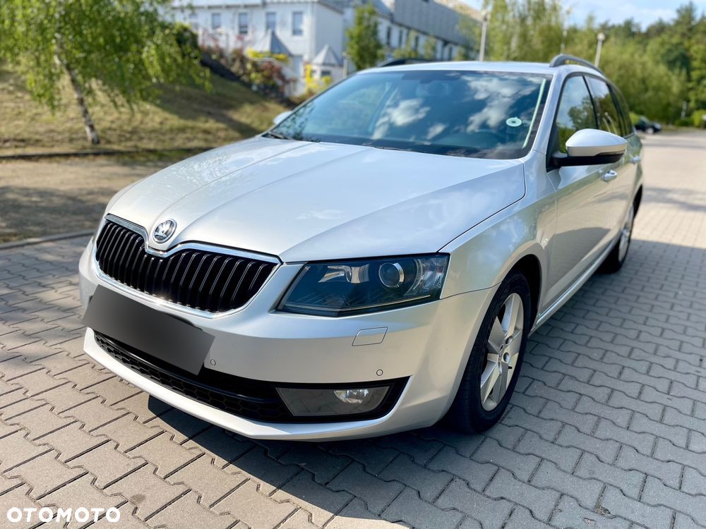 Skoda Octavia 2.0 TDI Ambition DSG - 2