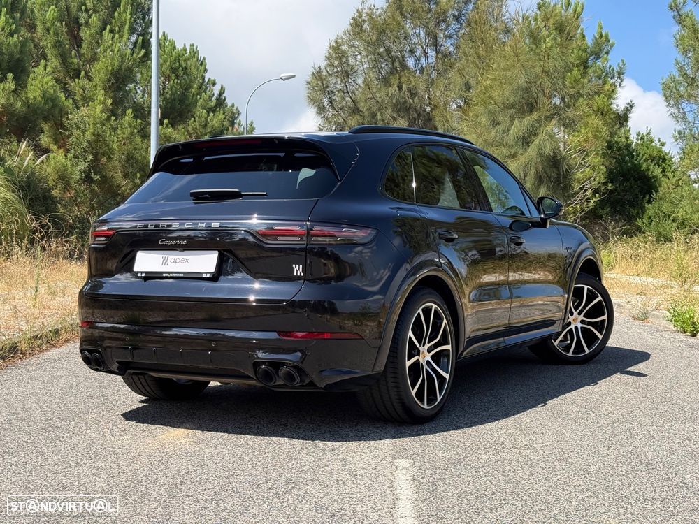 Porsche Cayenne E-Hybrid Tiptronic S Platinum Edition - 5