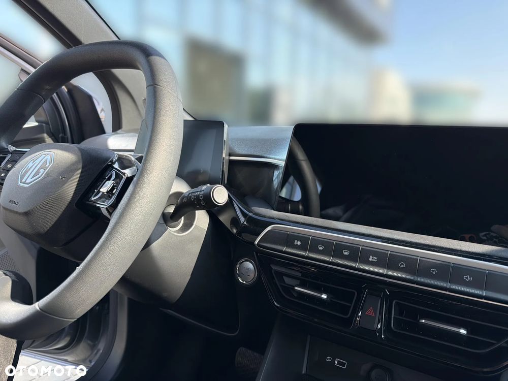 MG MG3 1.5 HEV+ Excite - 13