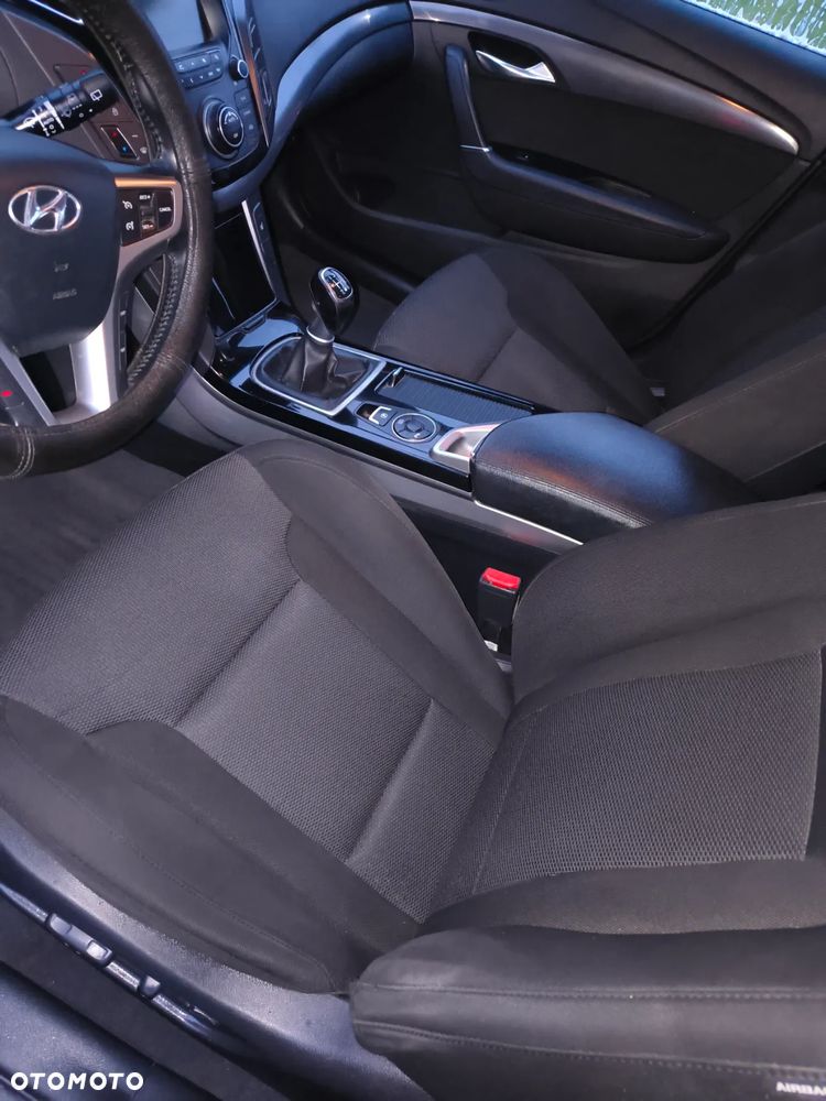 Hyundai i40 1.7 CRDi Comfort + - 20