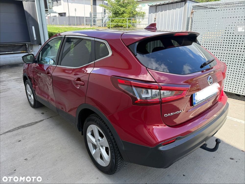 Nissan Qashqai - 4