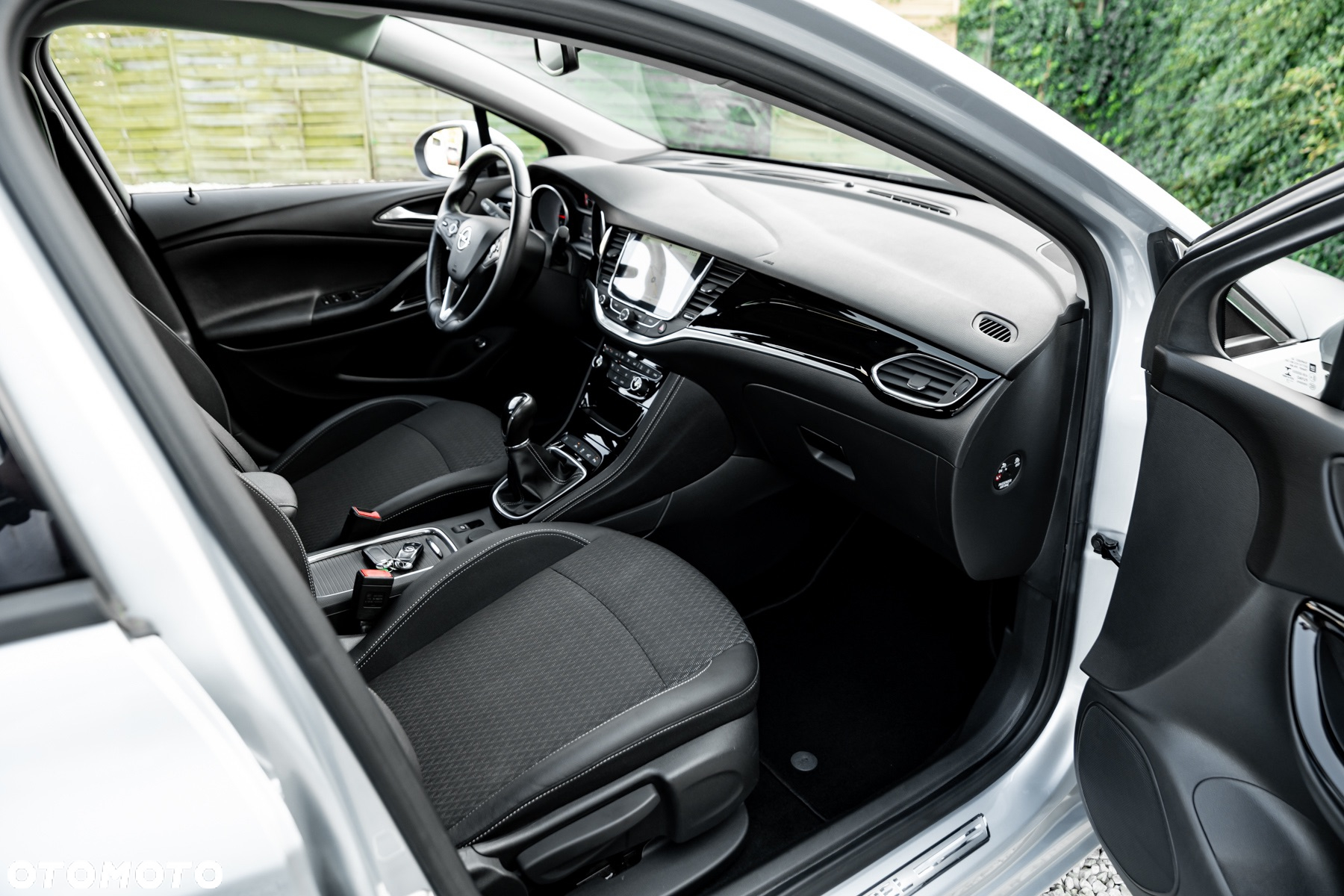 Opel Astra 1.4 Turbo Dynamic - 25