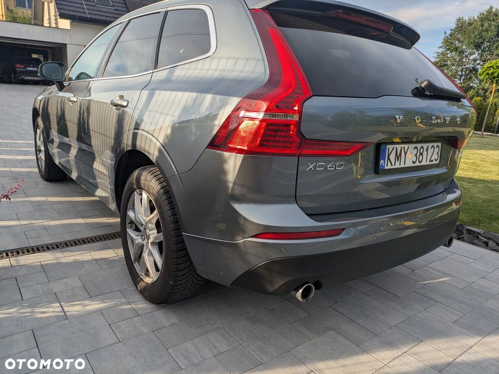 Volvo XC 60 D4 AWD Momentum - 7