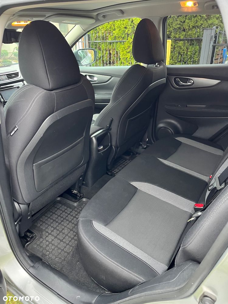 Nissan Qashqai 1.5 dCi N-Connecta - 8