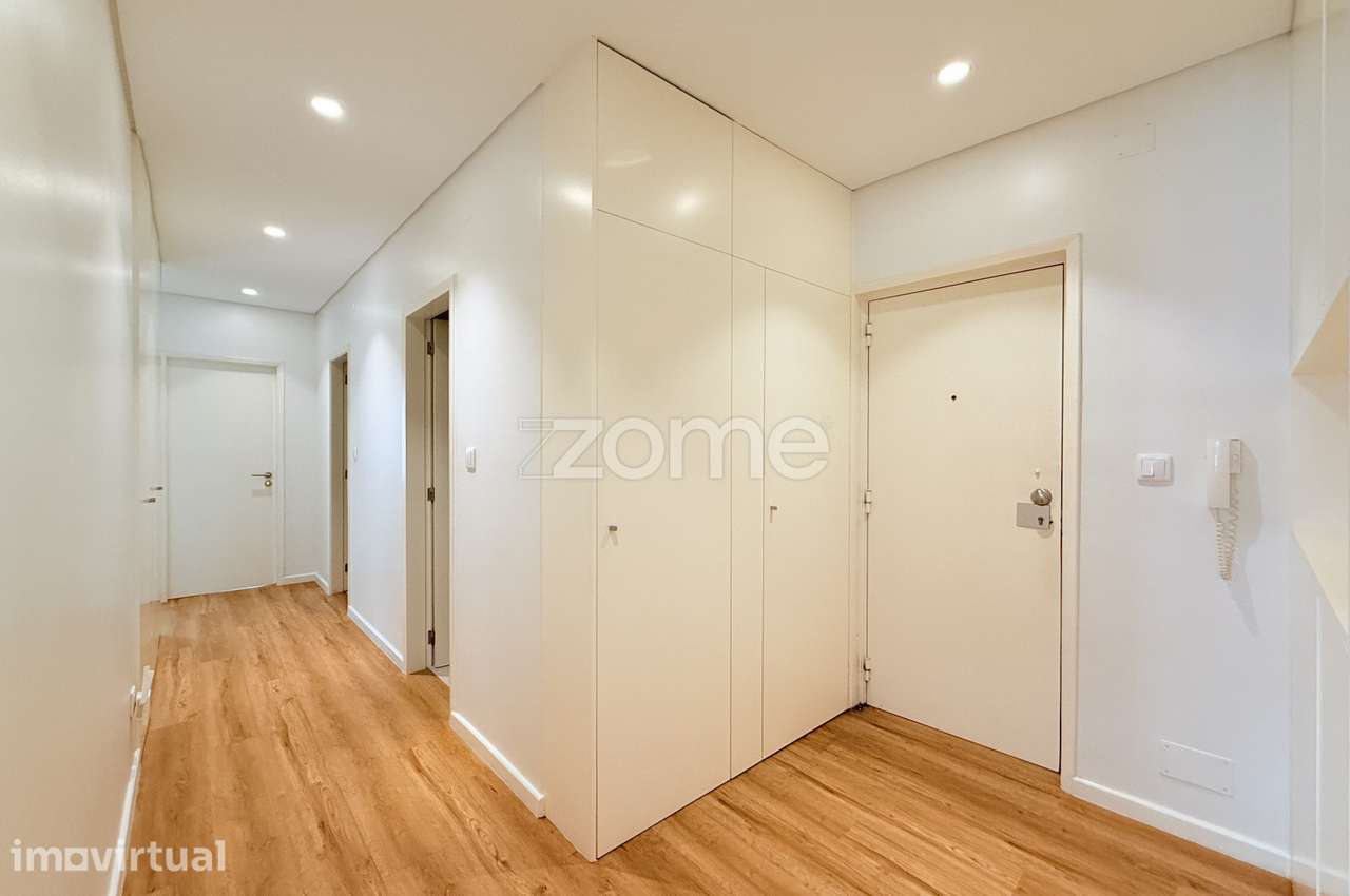 Apartamento T3 Renovado com duas Varandas | São Vítor, Braga - Grande imagem: 4/33