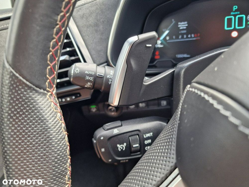 DS Automobiles DS 7 Crossback 1.6 E-Tense Performance Line + - 36