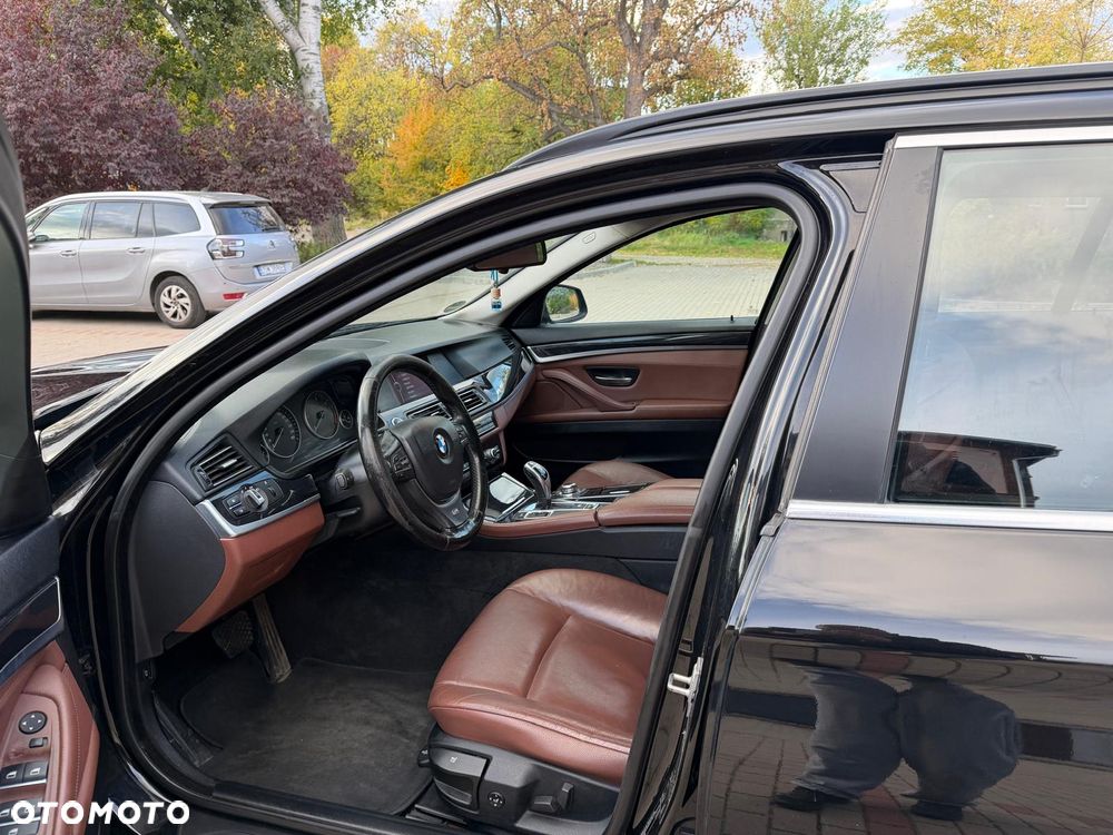 BMW Seria 5 - 24