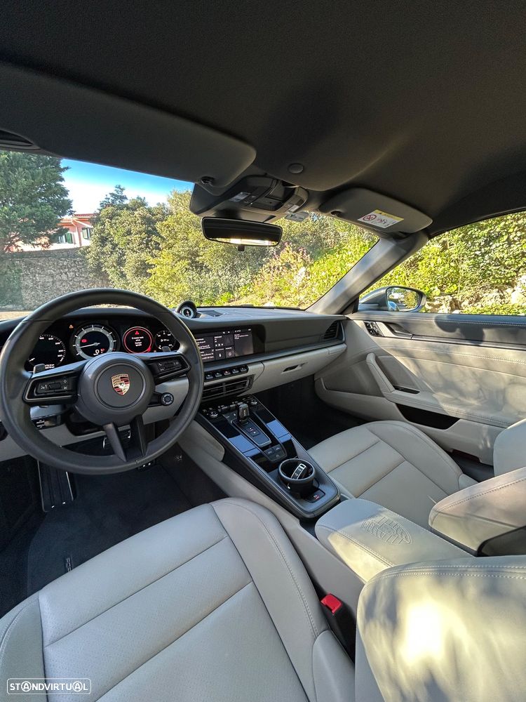 Porsche 911 (992) Carrera S PDK - 13