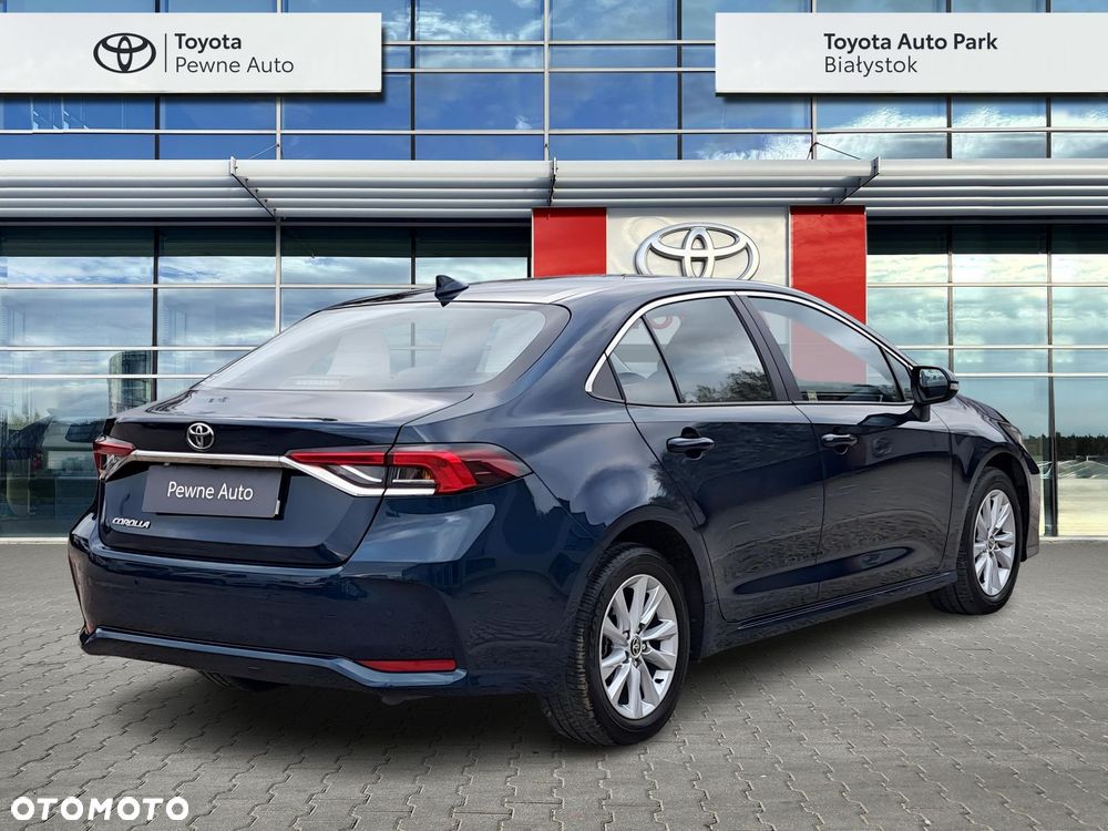 Toyota Corolla - 5