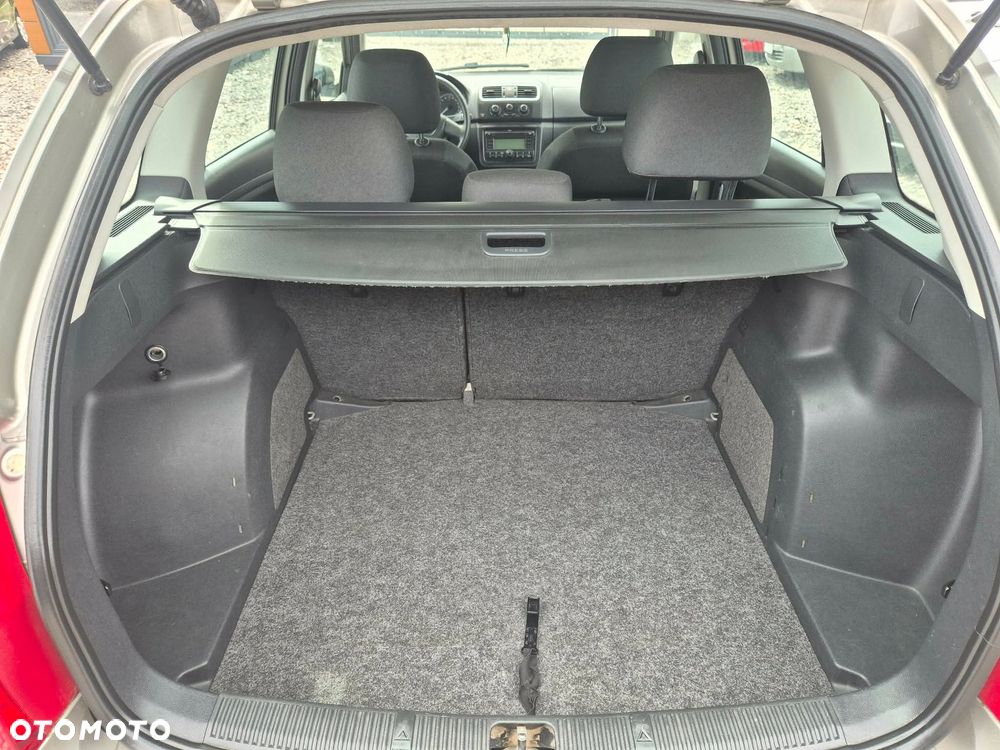 Skoda Fabia 1.4 16V Comfort - 17